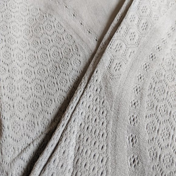 Lululemon Reveal Tight Grey Sage - Picture 7 of 11